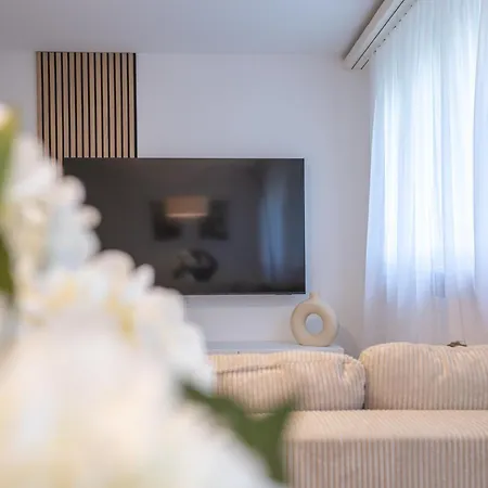 Modern - Lots Of Comfort In A Location Lägenhet Visp