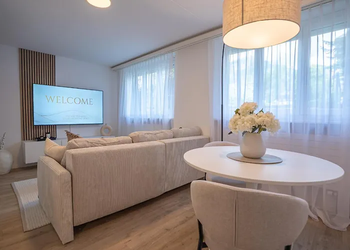 Modern - Lots Of Comfort In A Location Висп